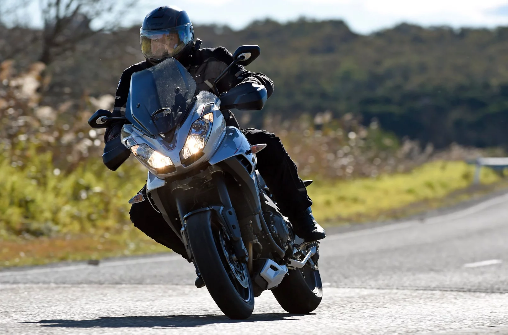 2016 Triumph Tiger Sport 1050: exceptional smoothness and refinement