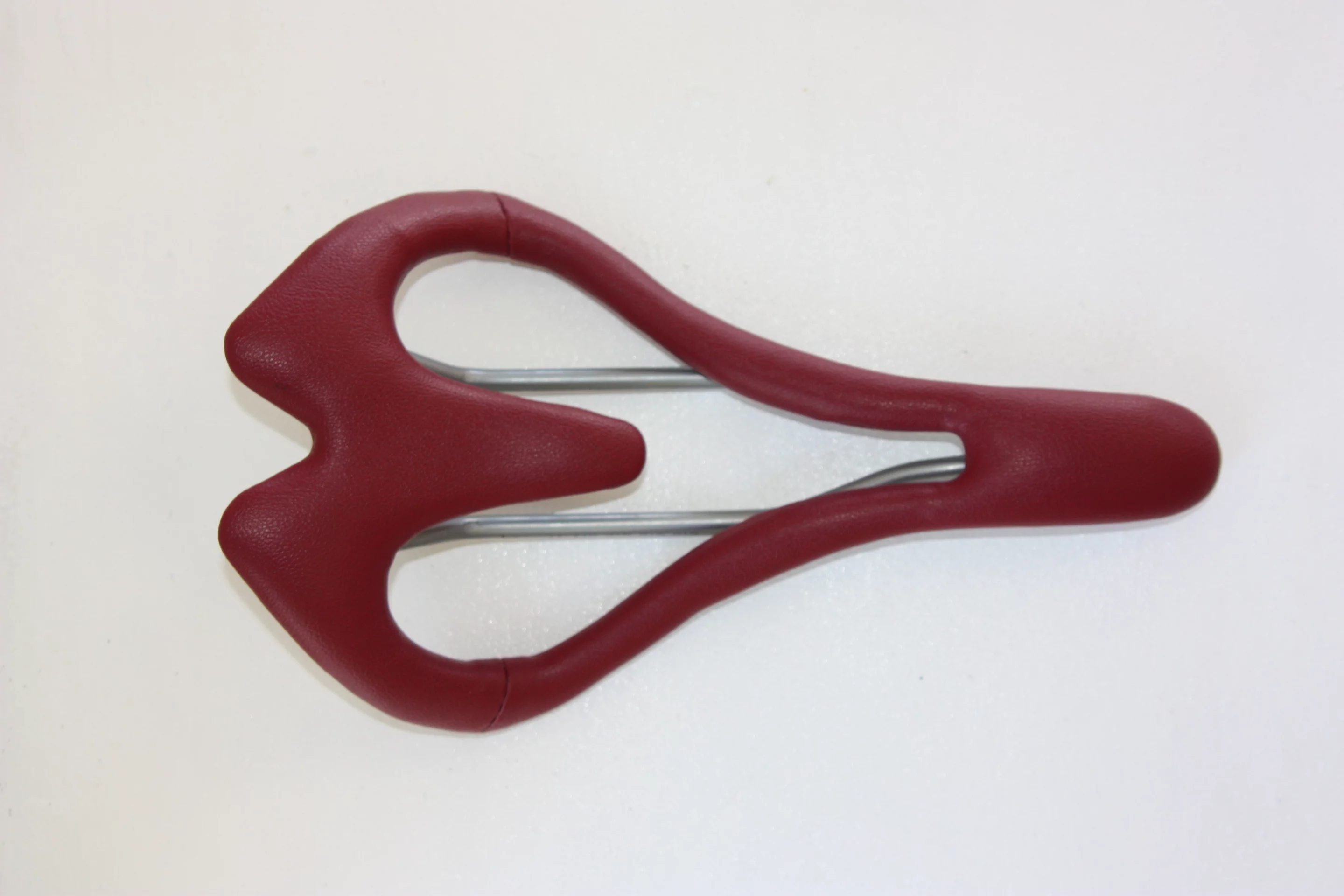 Plans call for a production version of the Infinity Seat to feature a nylon glass base and either a synthetic or genuine leather covering, along with carbon steel alloy (chromoly) rails