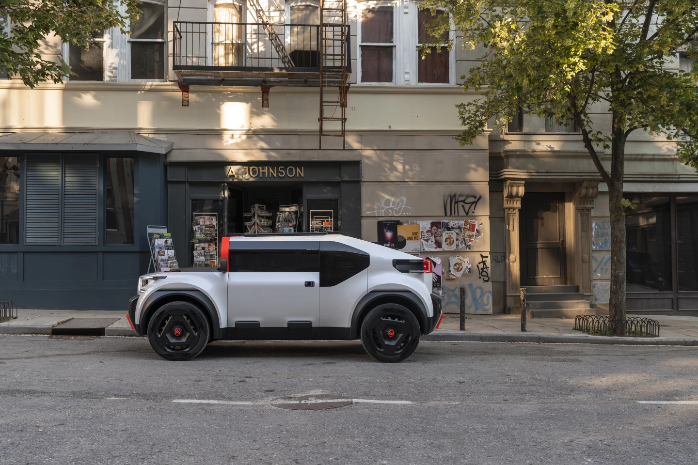 With that vertical windshield, it's hard to tell if we're looking at a rugged SUV or a Canoo-like electric pickup truck with long crew cab and short bed facing the other direction