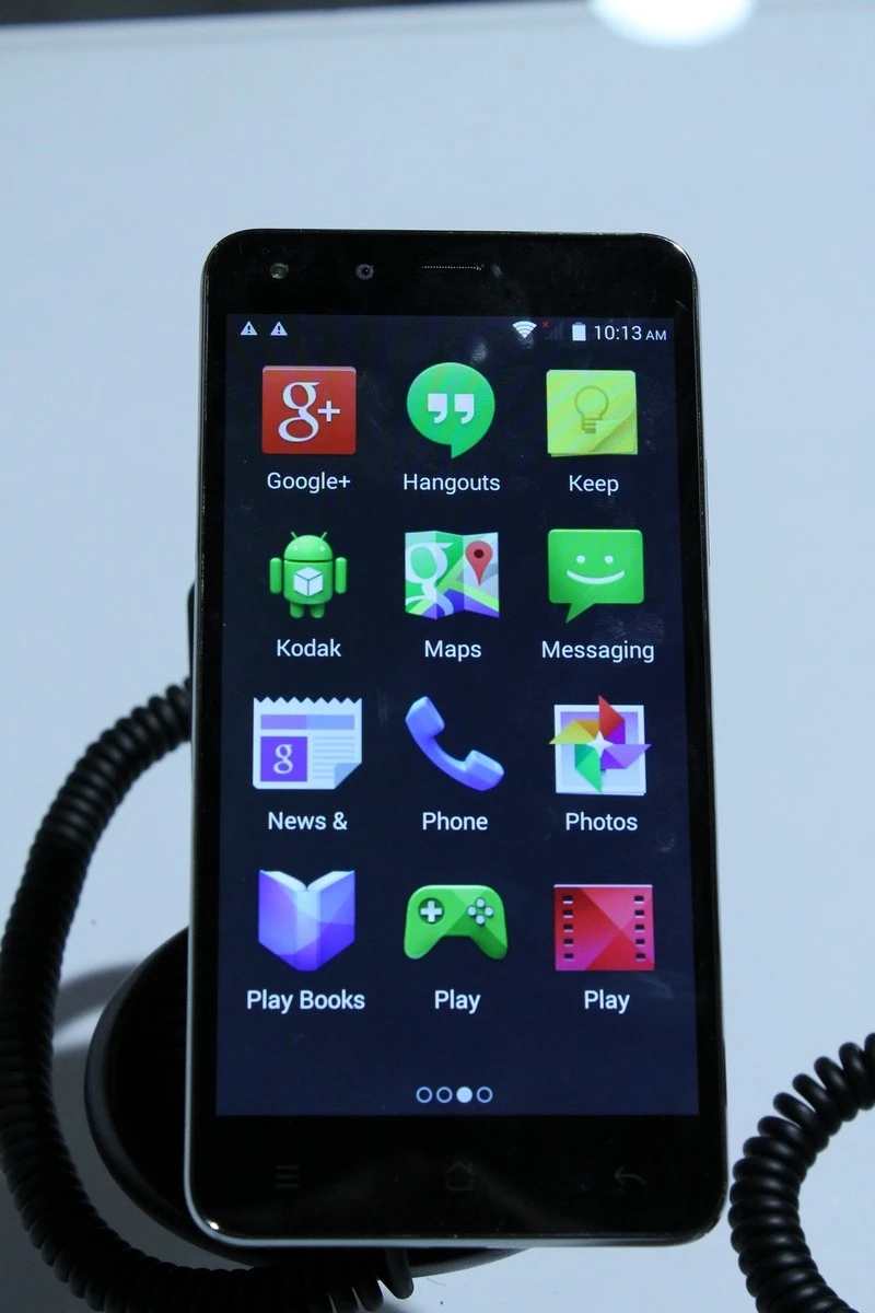 The IM5 features oversized icons (Photo: Eric Mack/Gizmag.com)