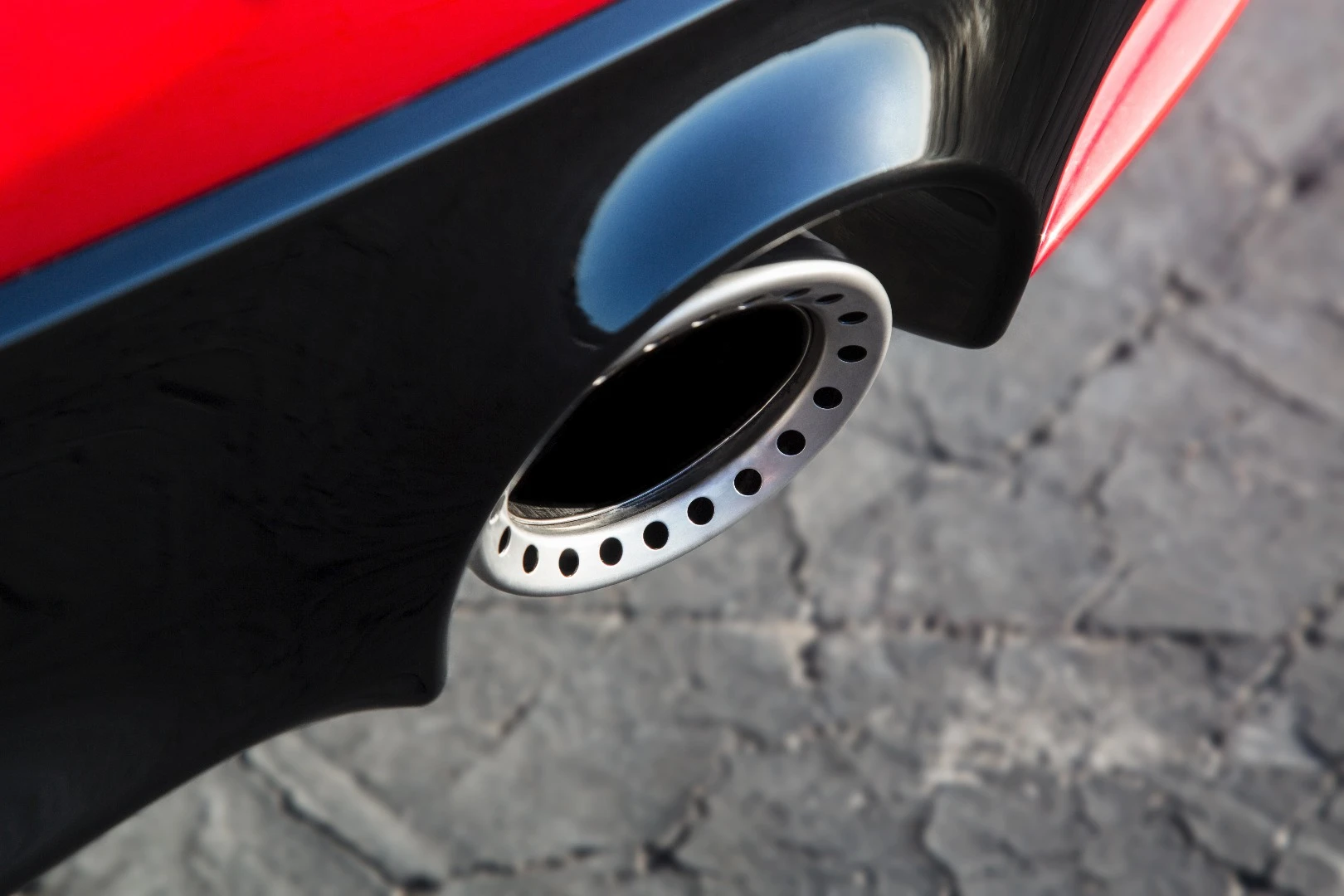 These exhaust tips are exclusive to the Red Sport 400 model