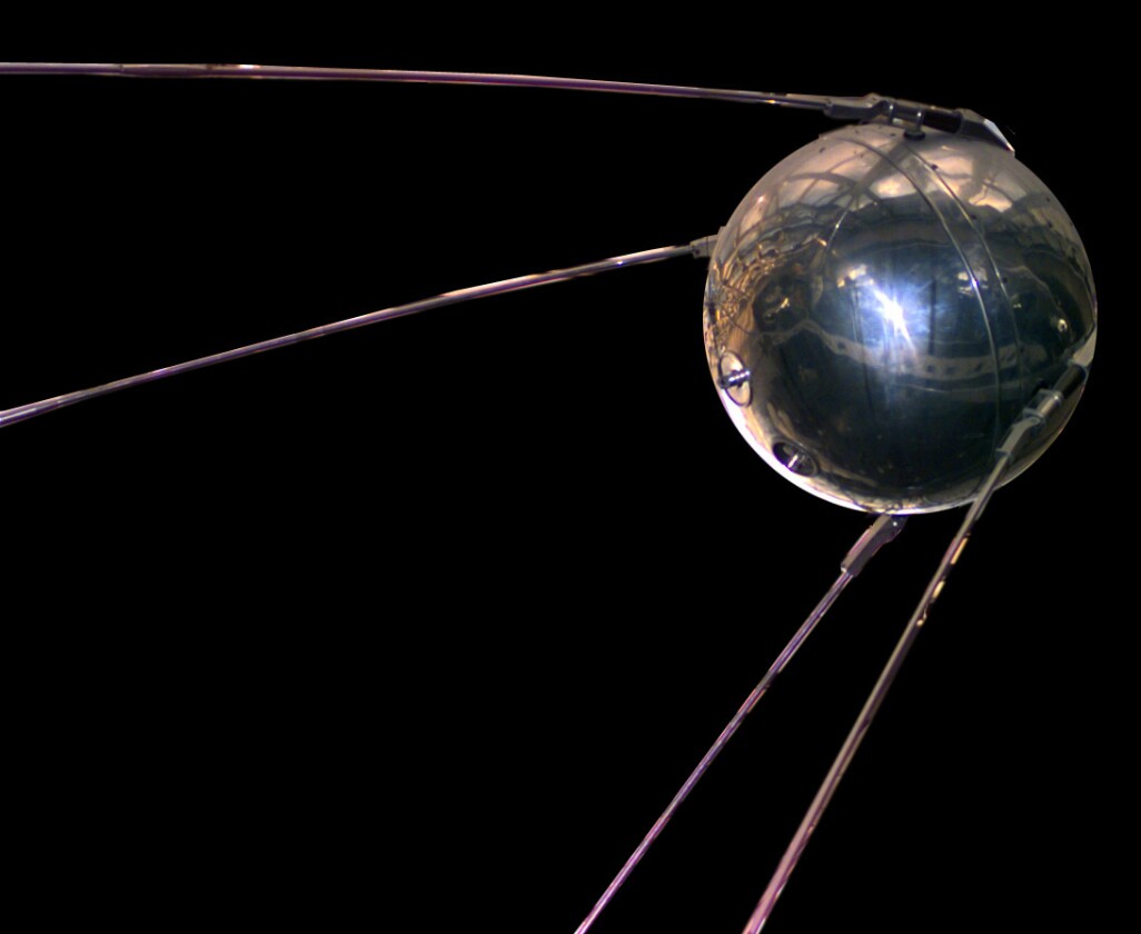 Replica of Sputnik 1 at the US national Air and Space Museum