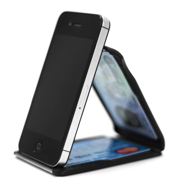 You can use the Cobra Wallet vertically for face chats