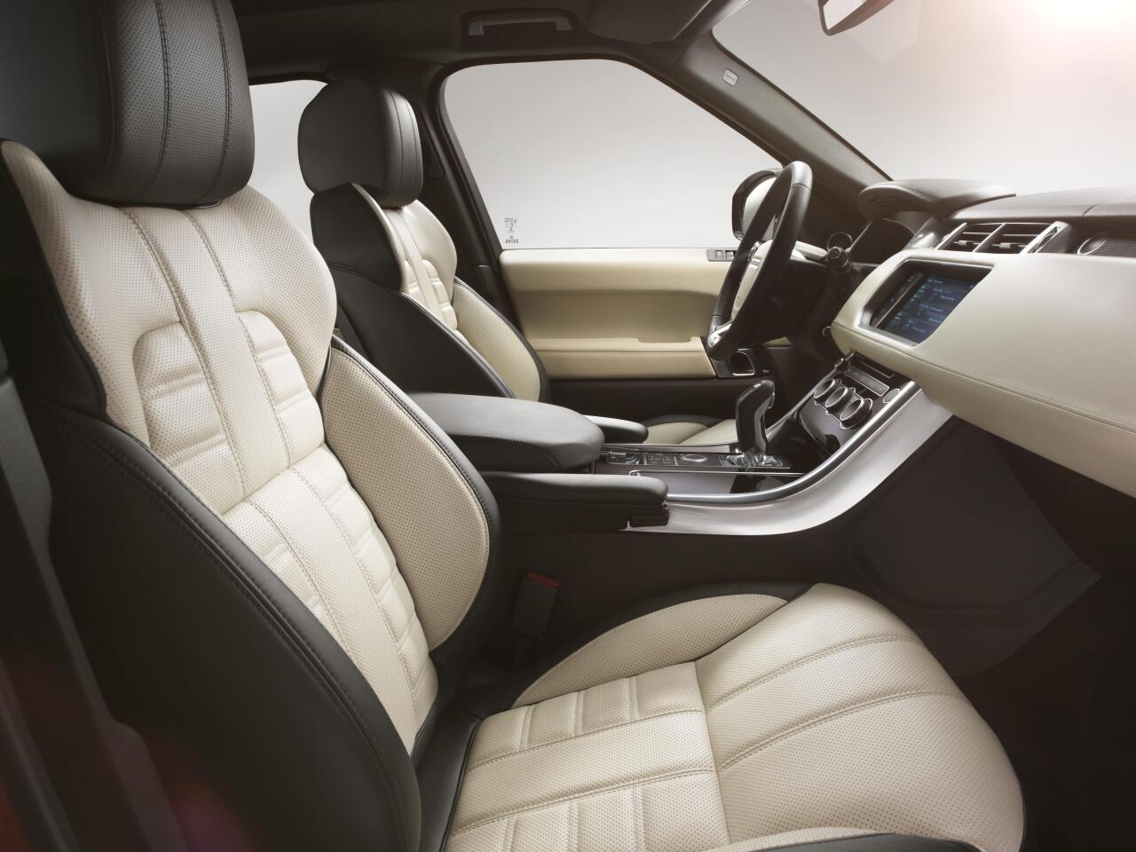 A smaller diameter, thicker steering wheel ensures sport is present, while a vertical gear shifter, higher centre console, customizable mood lighting and generous seat bolsters set the mood