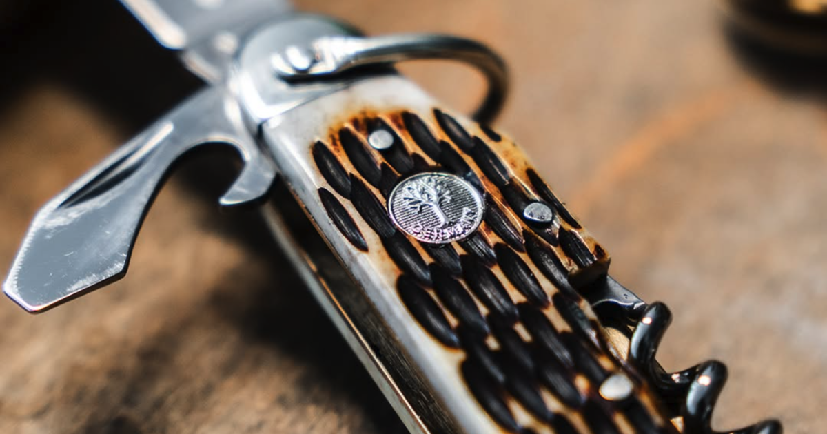Double-blade multitool's badge runs deeper than Swiss Army knife cross