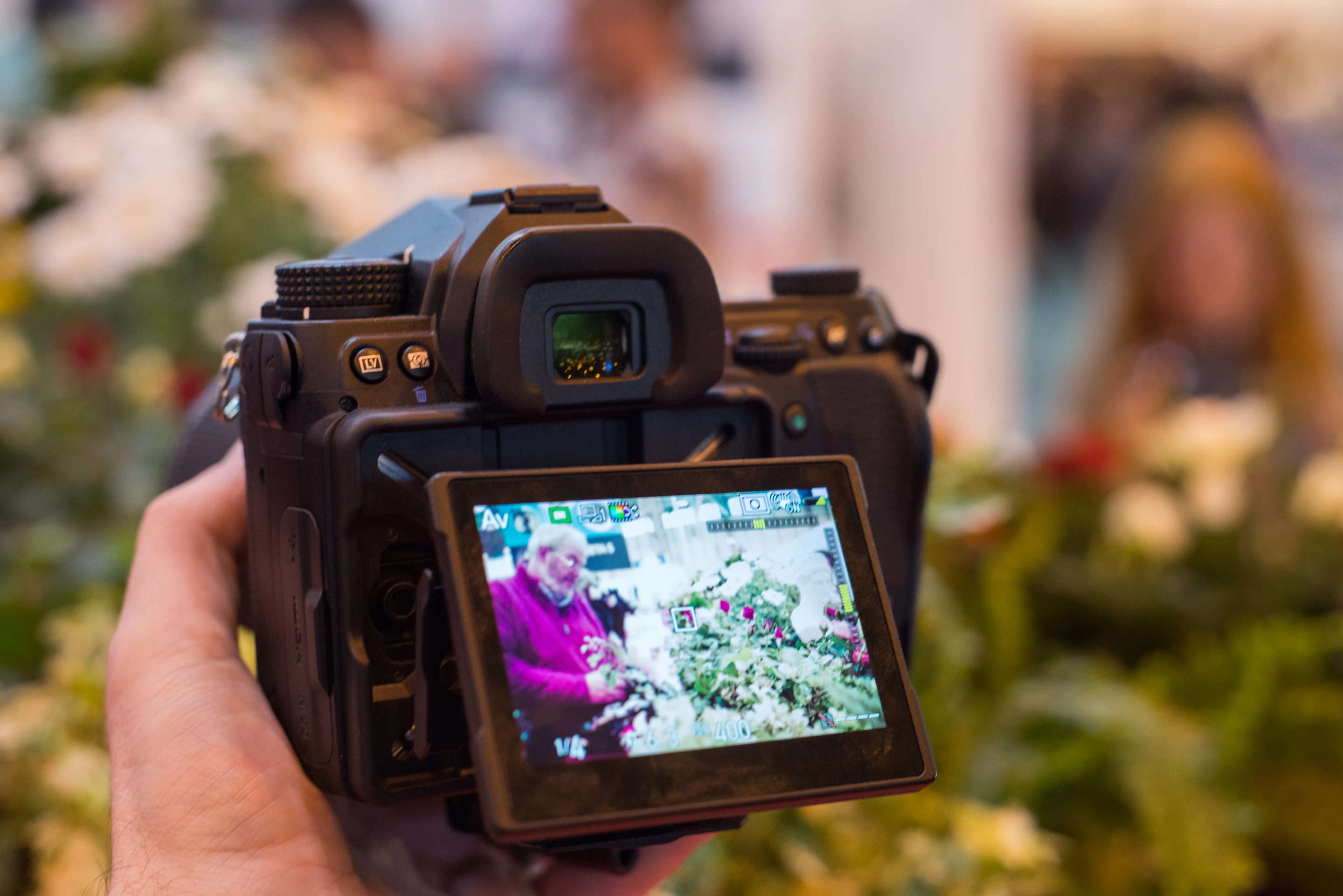 The smooth and flexible movement of the rear monitor on the Pentax K-1 is better than that on any other DSLR we've tried