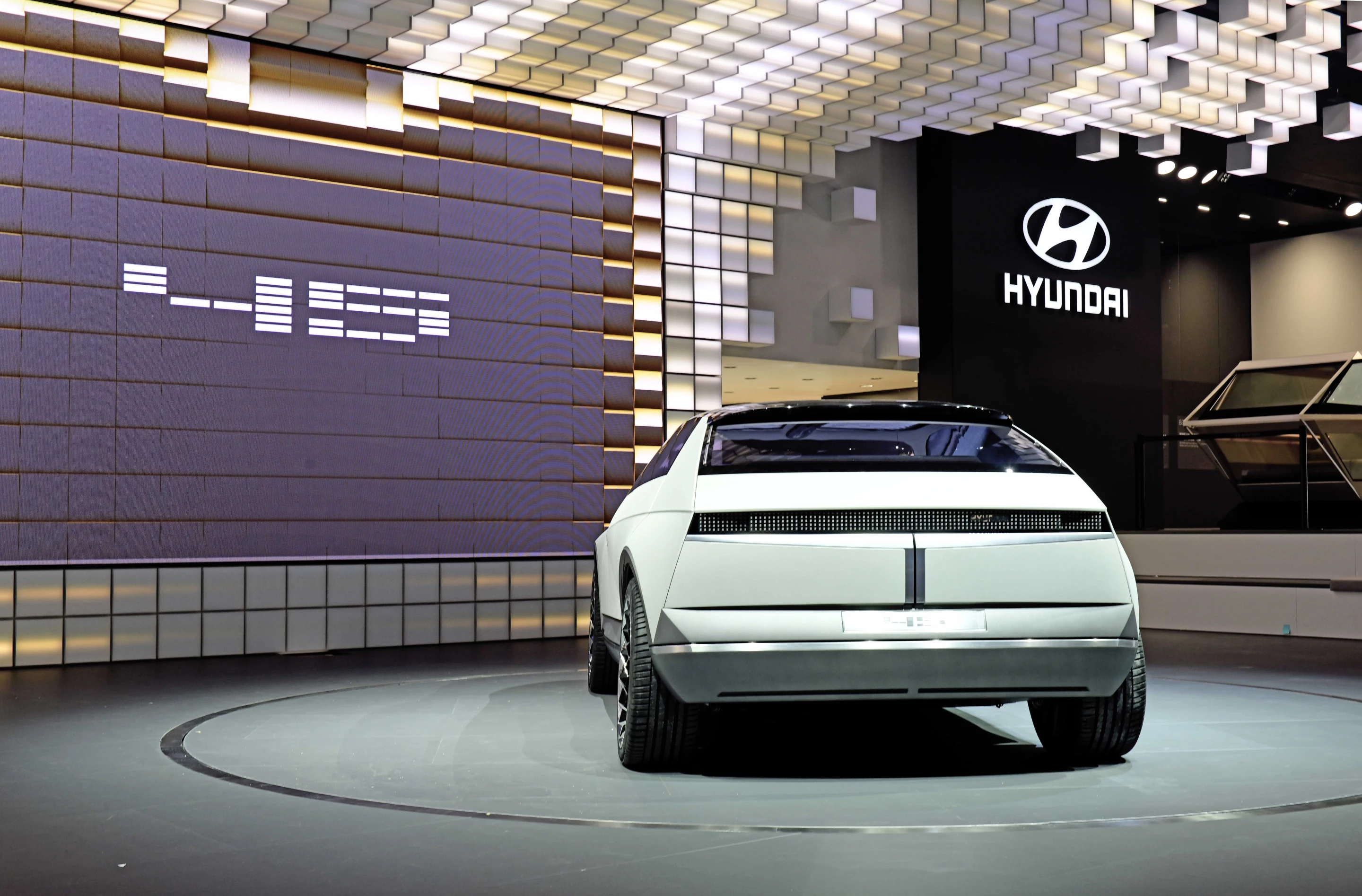 The simply named 45 concept owes its title to the 45 years that have passed since the Hyundai unveiled the Pony Coupe