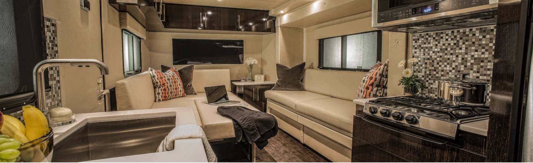 The CR-1 has seating for up to eight