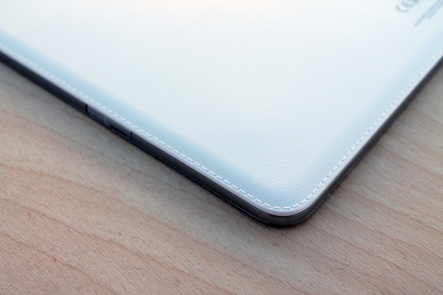 The faux leather with fake stitching is back ... but we actually like it