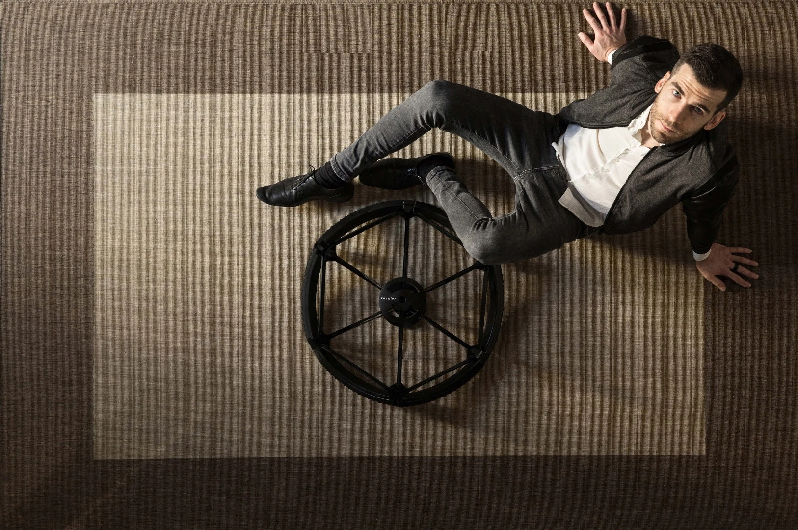 Andrea Mocellin completed his Masters Degree in Vehicle Design at the Royal College of Art in London in 2009. Since then he has worked at Granstudio, Alfa Romeo & Maserati, Pininfarina, Audi AG, GM Forum, Cleto Munari and as an interior designer in London.