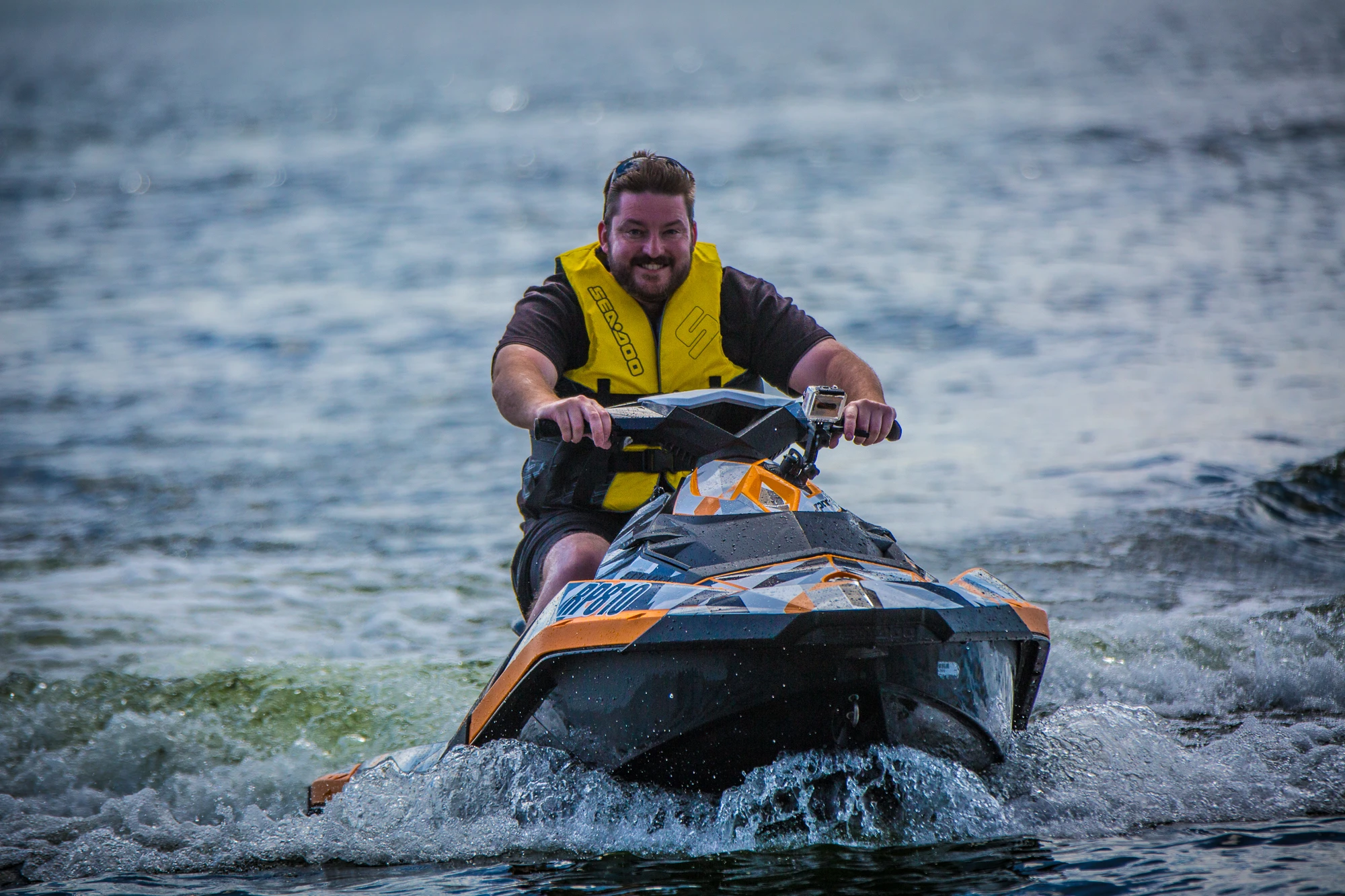 Gizmag's Loz Blain achieves advanced sunburn atop the Sea-Doo Spark (Photo: Noel McKeegan/Gizmag.com)