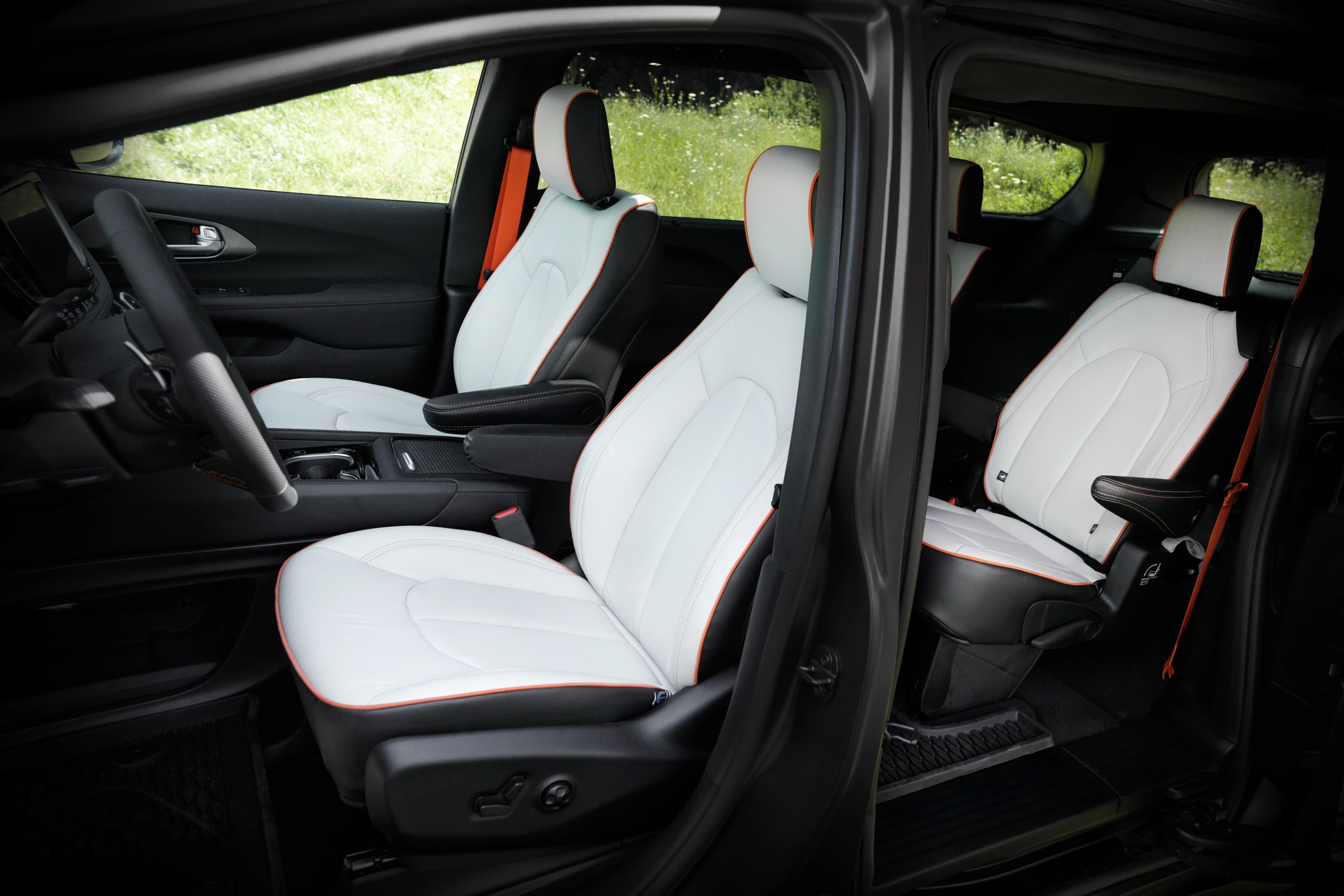 Chrysler sports up the interior with Katzkin leather seats and bright-orange belts