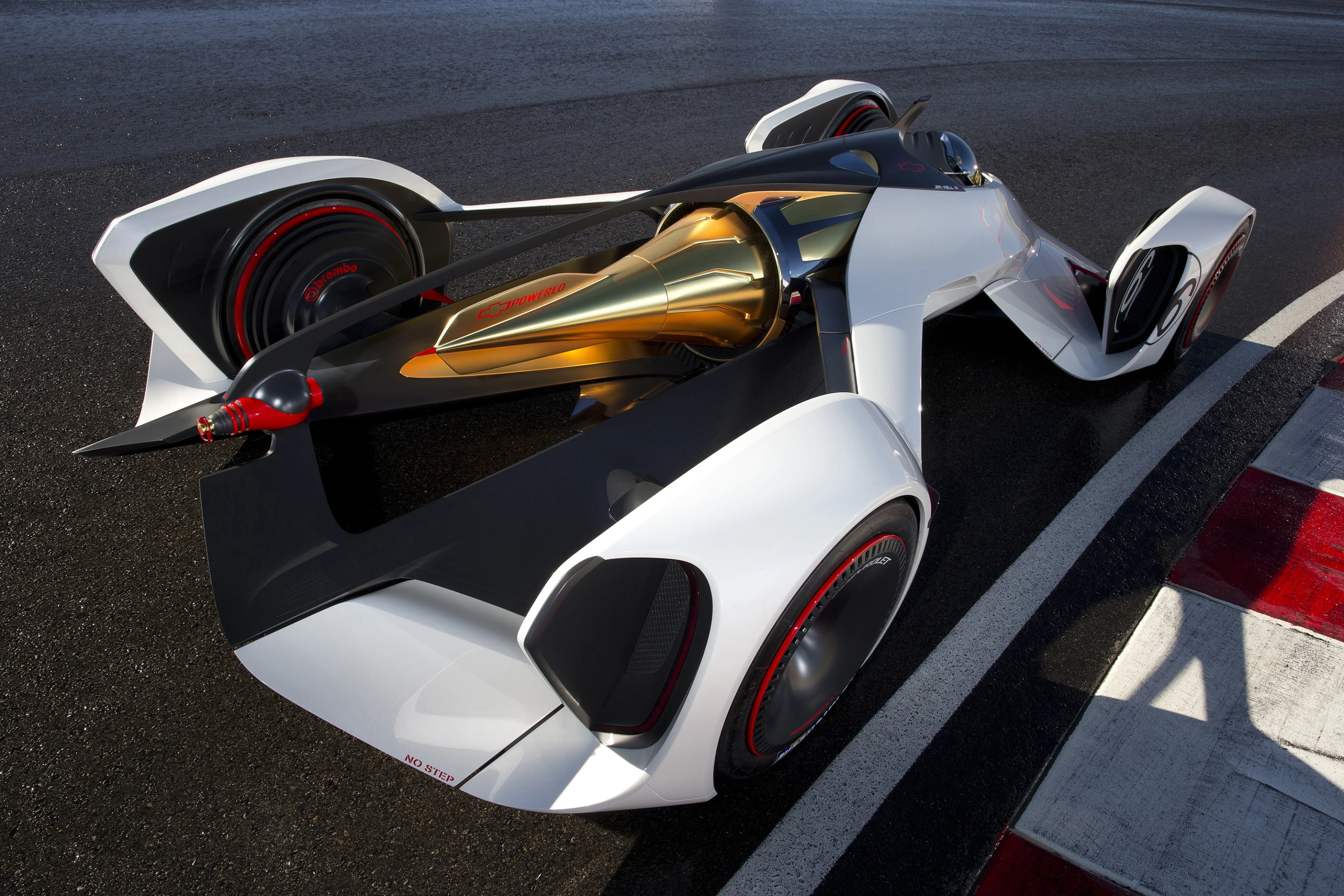 Forget the commonplace engine: The Chaparral 2X uses laser-powered propulsion (Photo: General Motors)