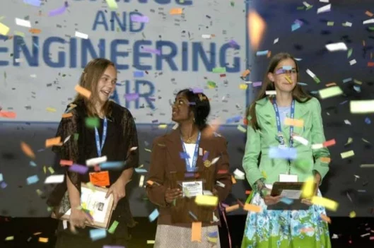 Hannah Wolf from Allentown, Pa., Madhavi Gavini from Starkville, Miss.; and Meredith MacGregor from Boulder, Colo., receive top honors at the 2006 Intel ISEF