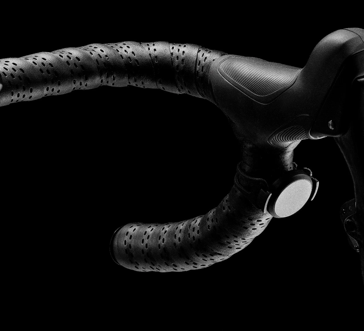 The SpeedX Unicorn's moveable "wireless button"