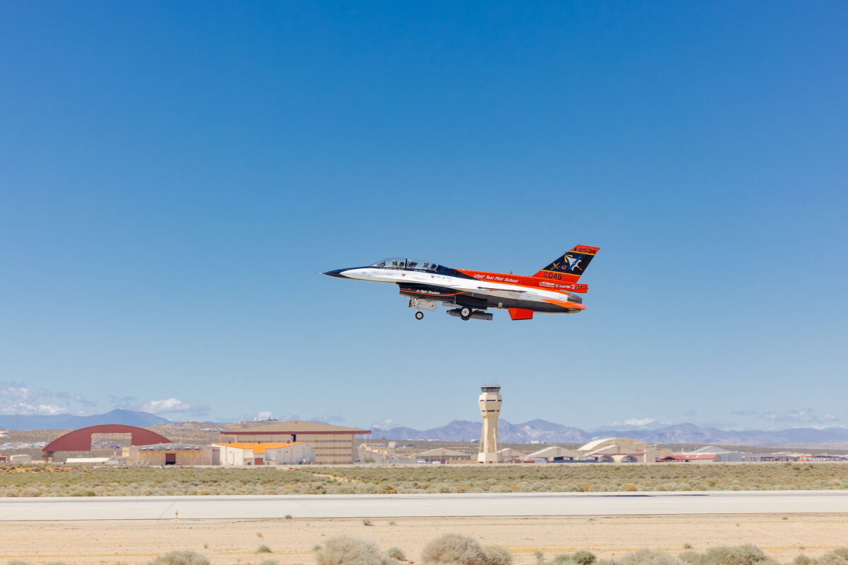 X-62A takes AI air combat from simulation to reality