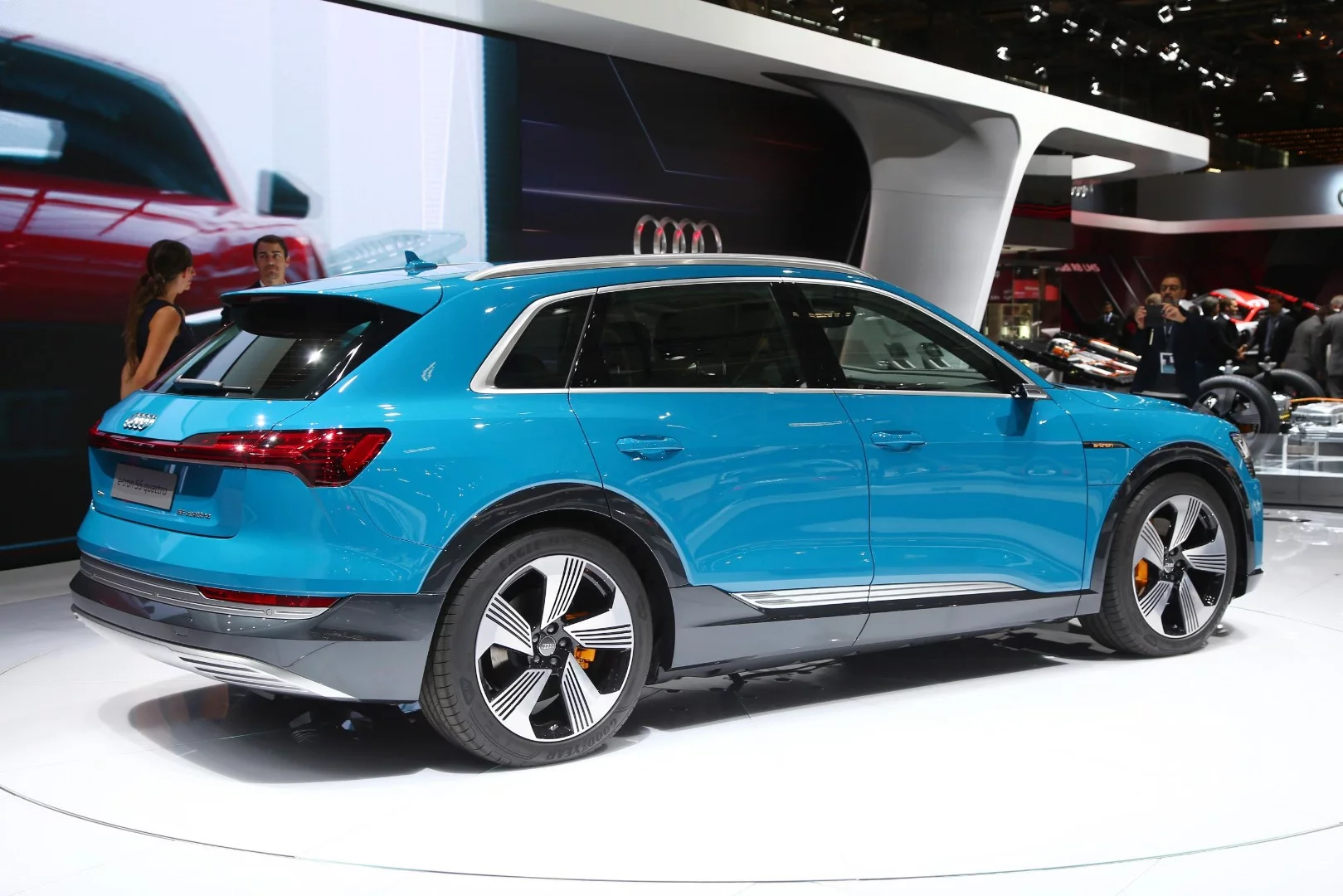 The Audi e-tron 55 quattro features a 402-hp AWD powertrain offering up to 250 miles (402 km) per charge