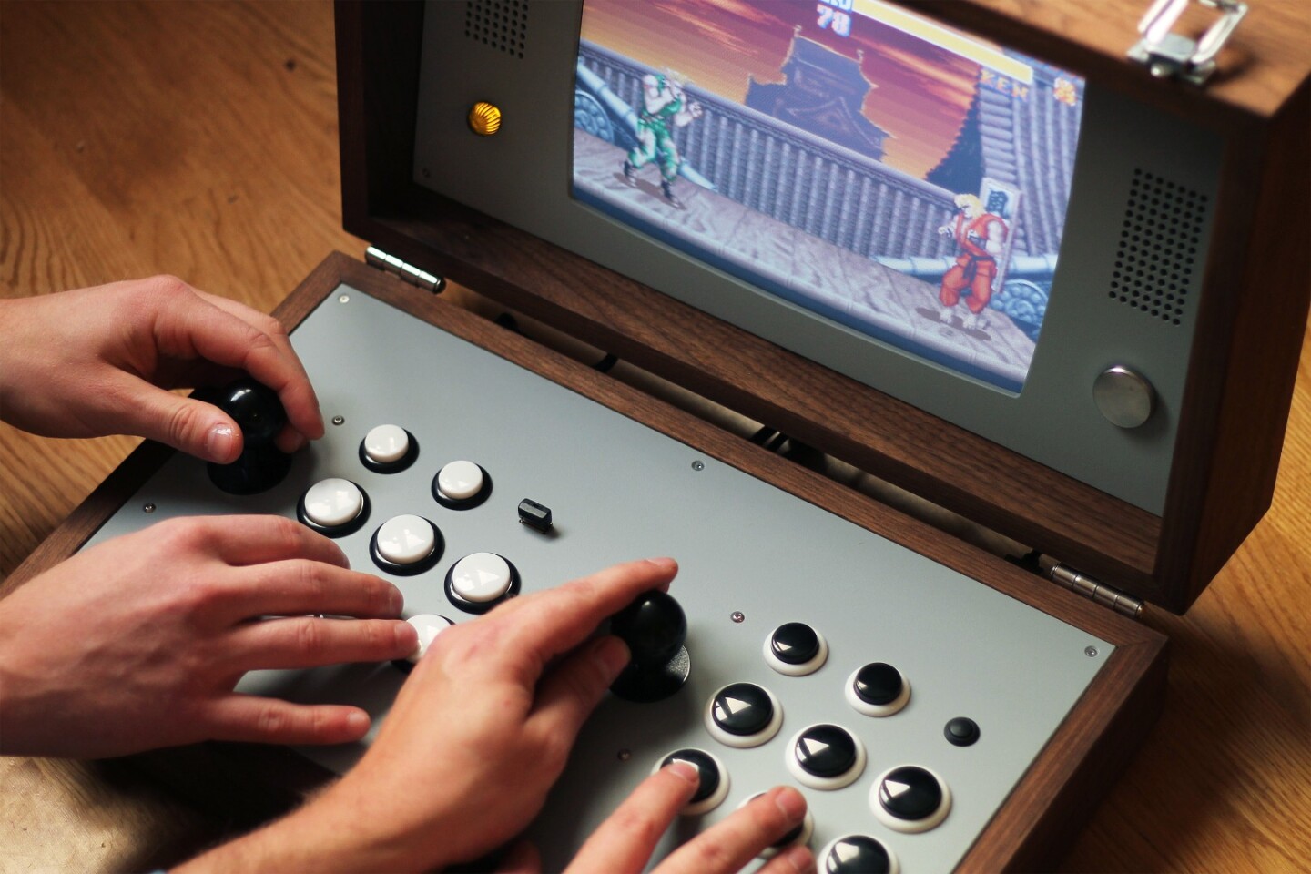 The Cary42: A two-player game console in a handmade wood case – only 50 will be made
