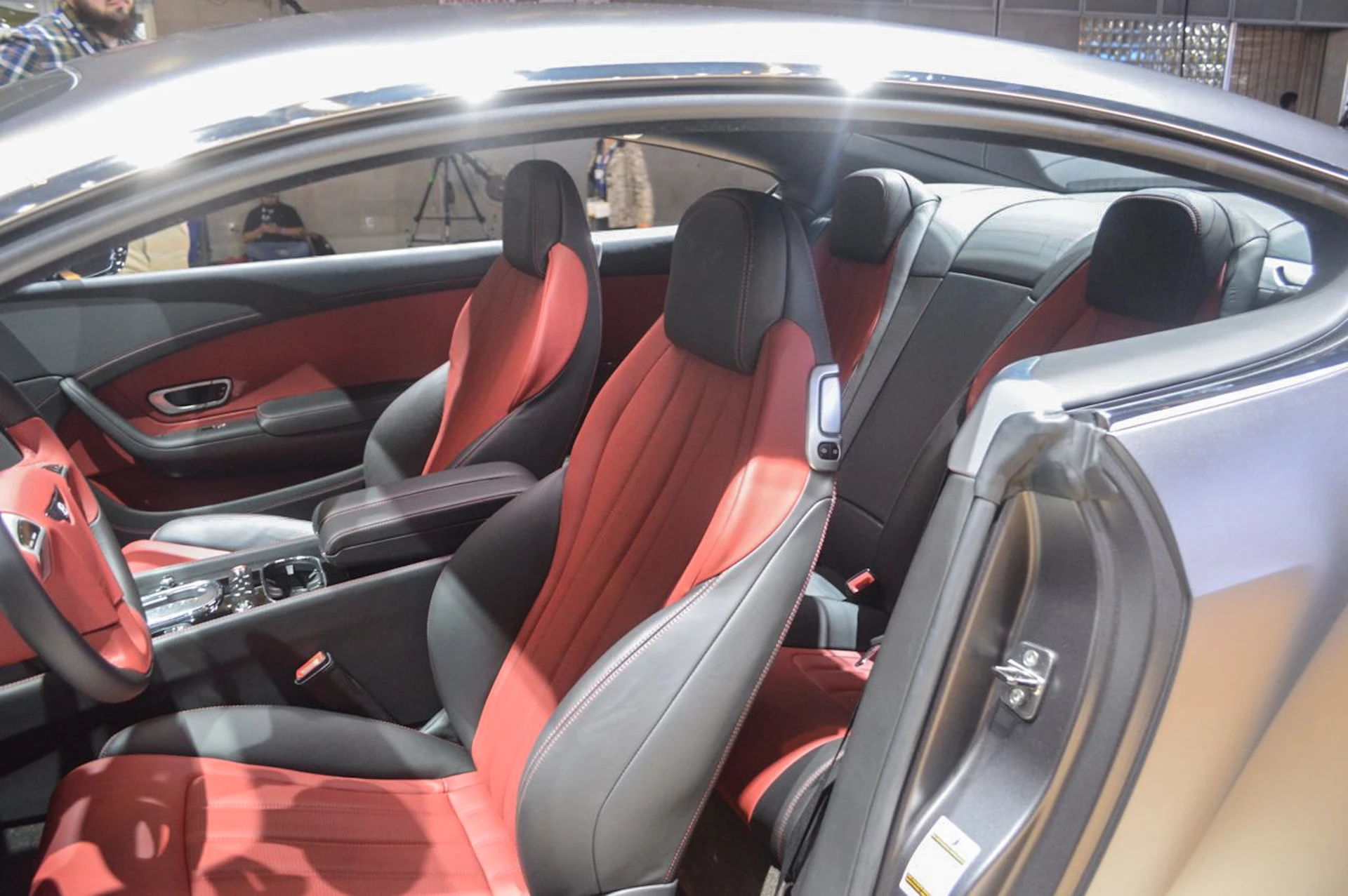 Inside the Bentley Continental GT V8 S (Photo: C.C. Weiss/Gizmag)