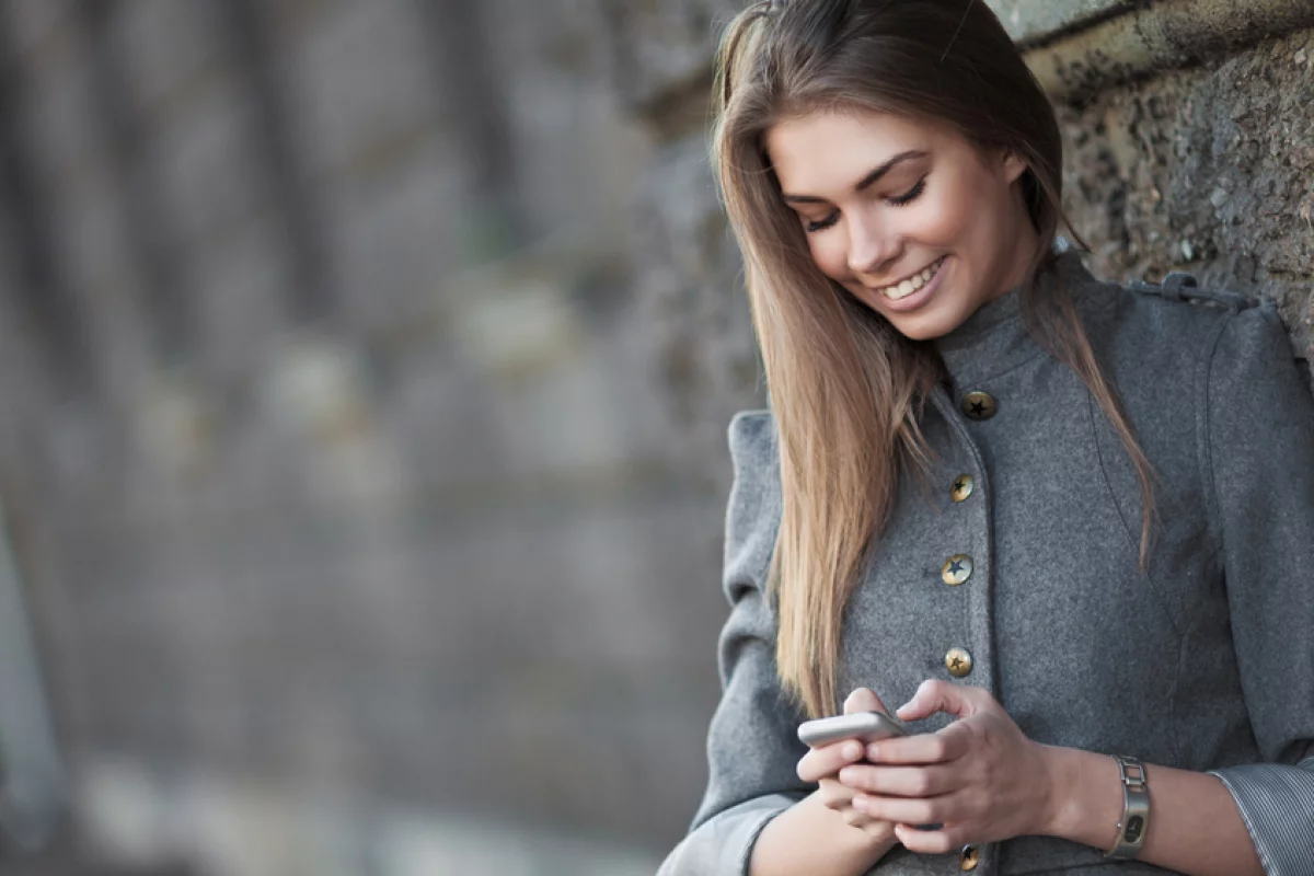 Smartphones have for the first time overtaken their feature phone cousins in the US mobile market (Photo: Shutterstock)
