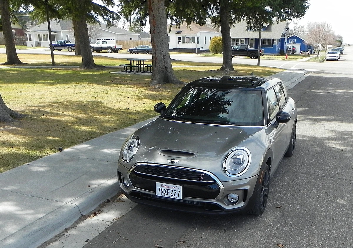 Climbing into the Clubman reveals that the Mini quirks of the exterior are found inside as well