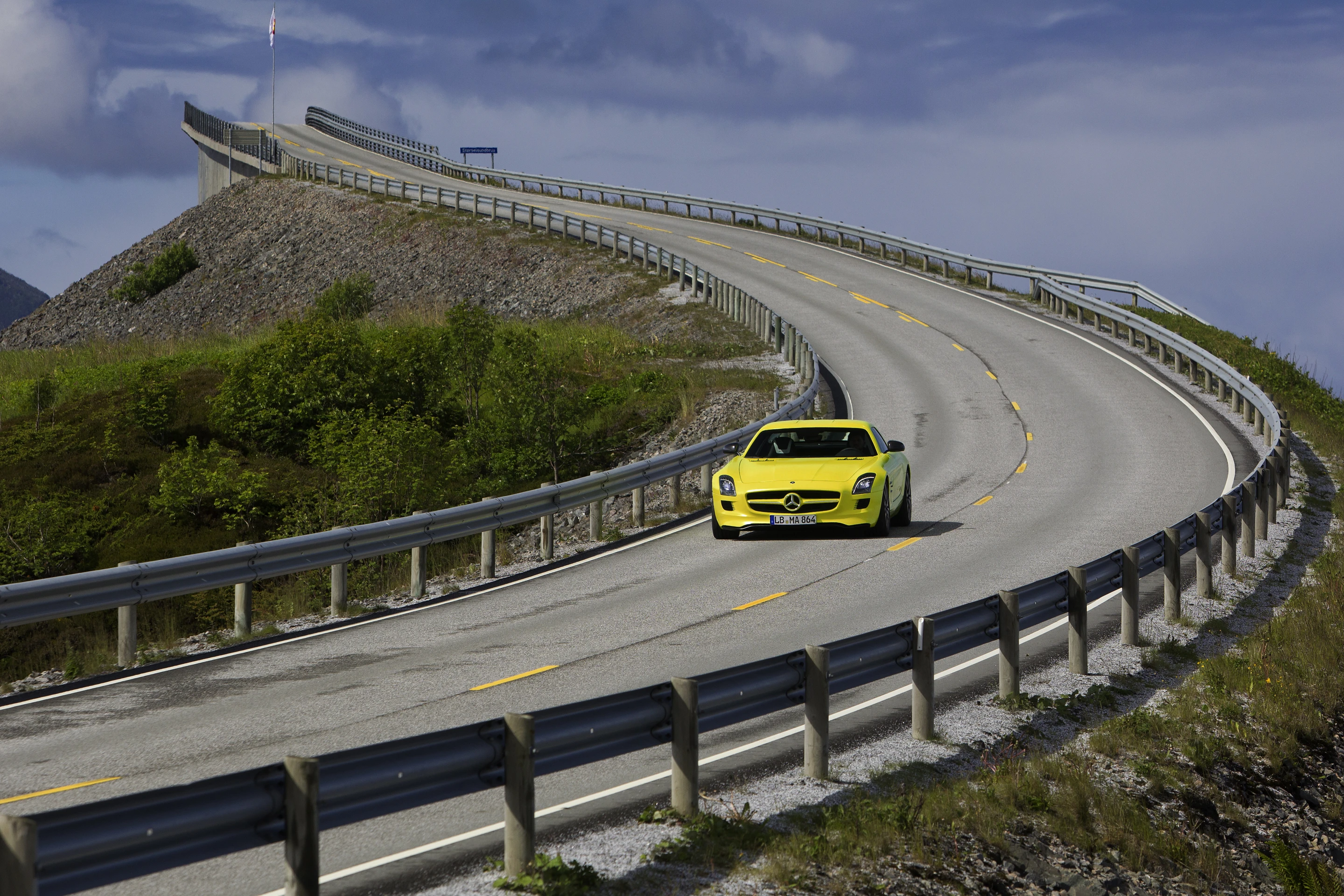 News of the Mercedes-Benz E-Cell first surfaced in 2010