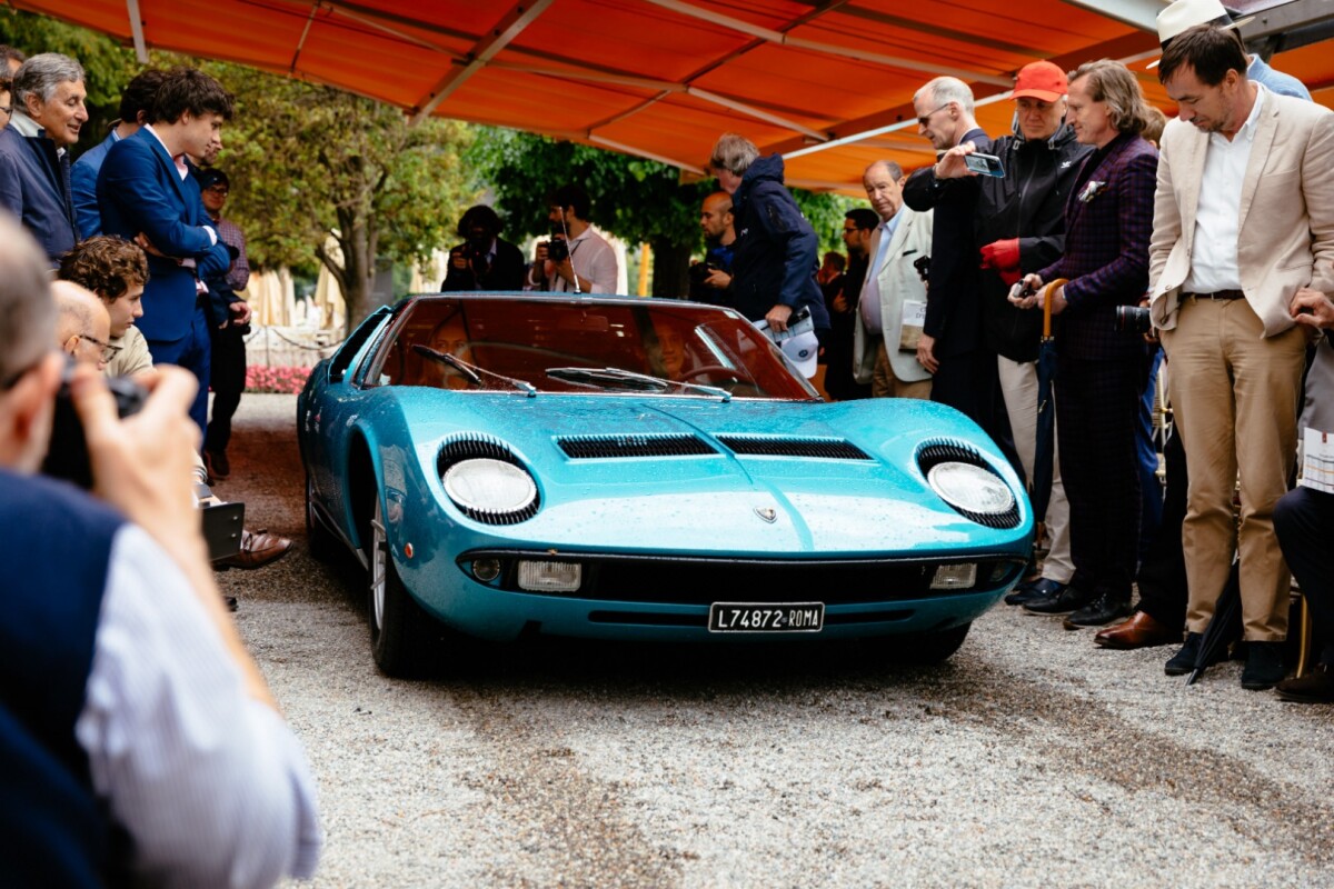 The winner in Class F: Baby You Can Drive My Car: Musical Stars' Cars, was this 1971 Lamborghini Miura P 400 S Coupé Bertone, owned by Luca Taino (IT)