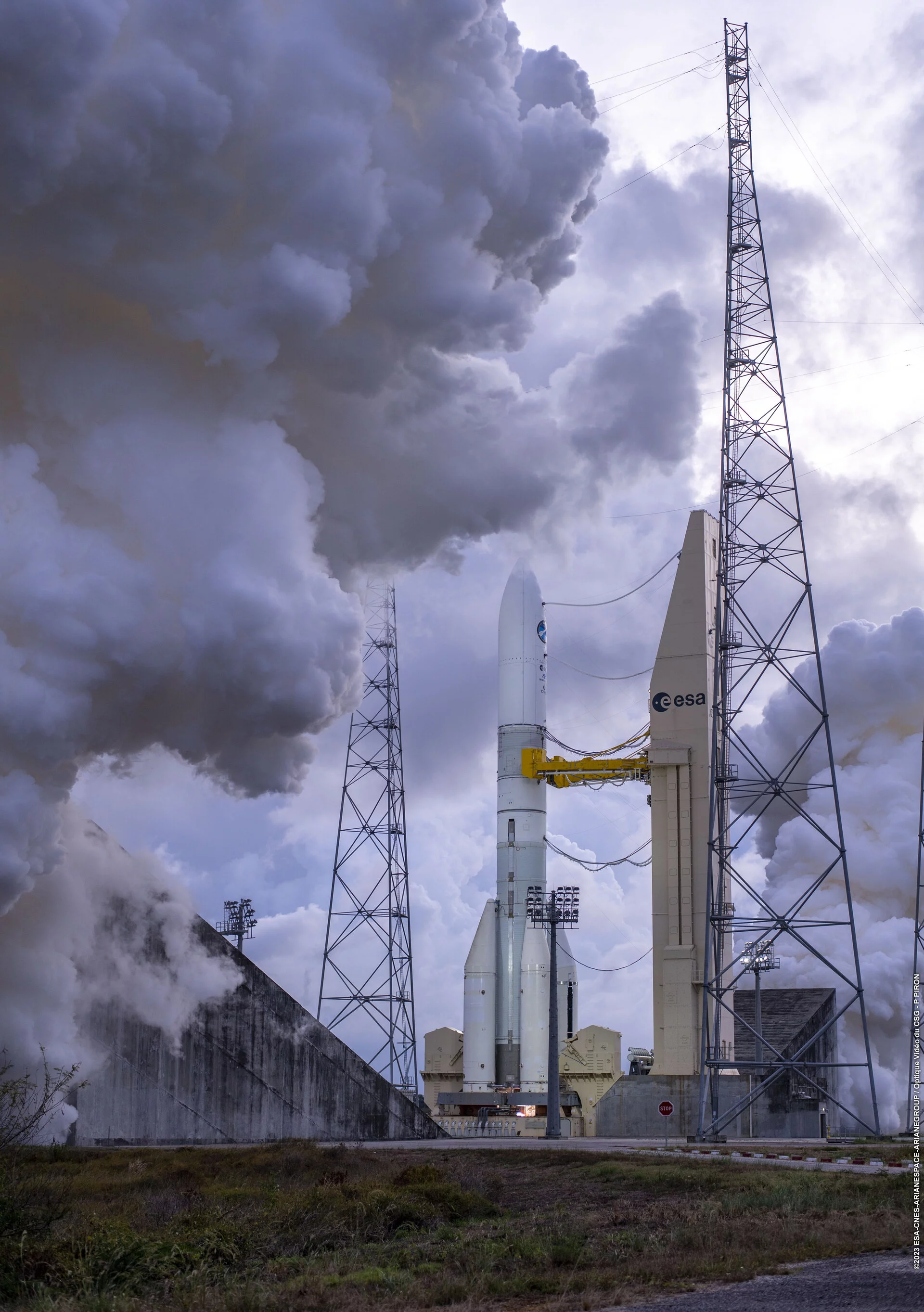 Ariane 6 firing its engine