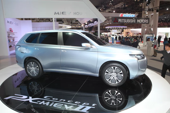 The Mitsubishi Concept PX-MiEV II PHEV.