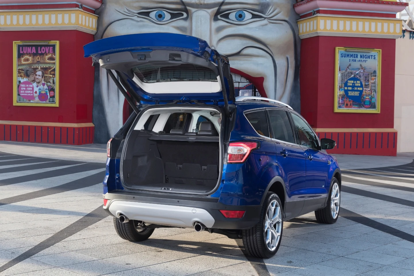 2017 Ford Escape Titanium: decent boot space
