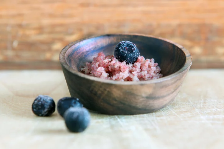 Berry blast 2.0: Would you eat plant cell cultures in place of an actual piece of fruit?