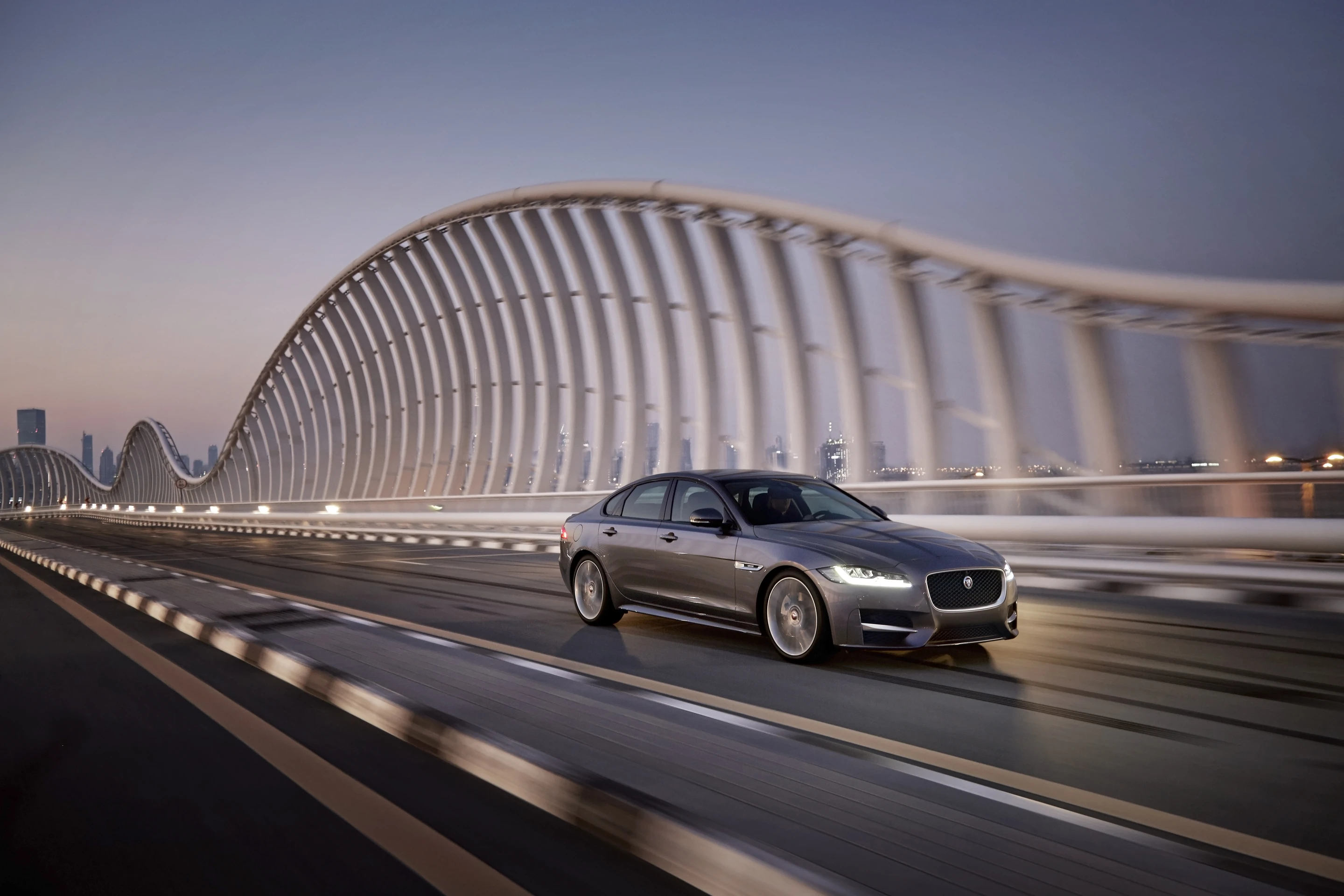 The 2016 Jaguar XF has rack and pinion steering