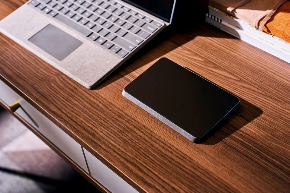 Trackpad HyperSpace Trackpad Pro offers advanced features for Windows users