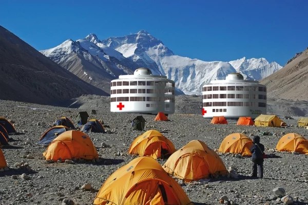 Two of the proposed Skylifter-delivered prefab buildings