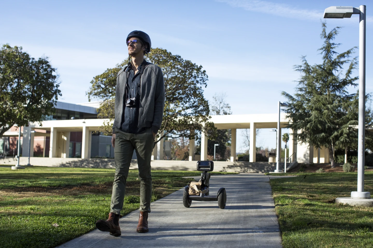 The Segway Loomo can autonomously follow its owner