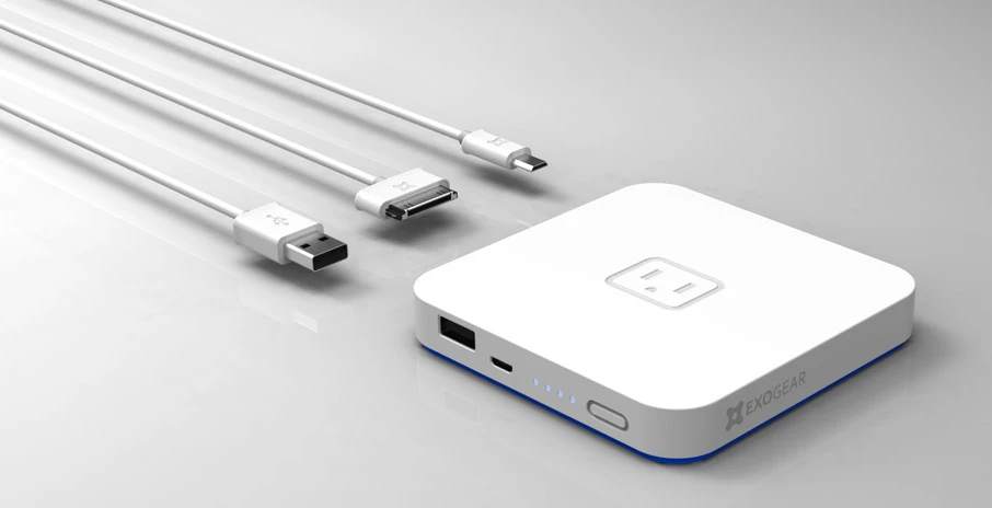 The 5,200 mAh main battery unit features 30-pin, micro-USB and USB connectors