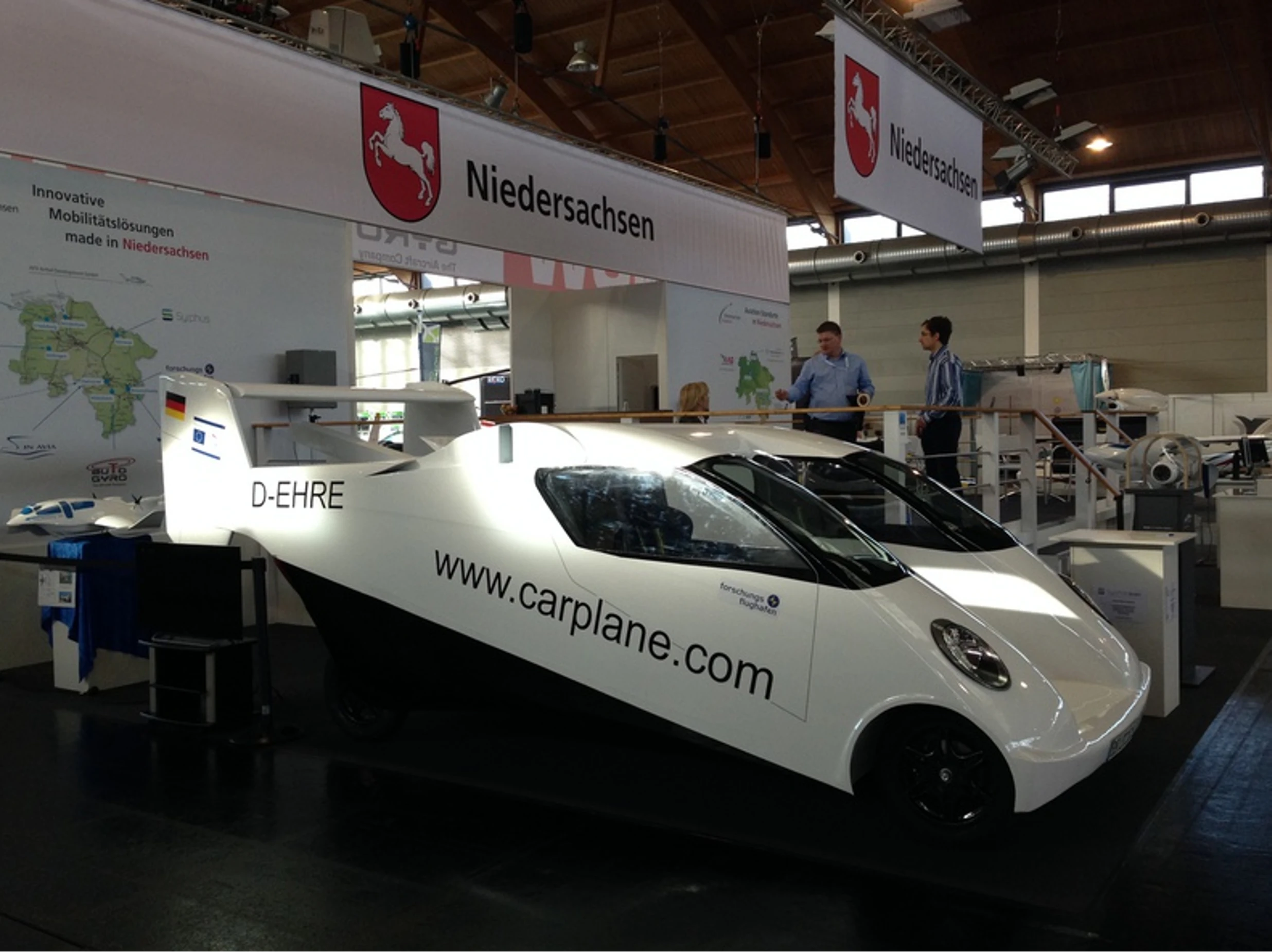 Carplane uses four conventional car wheels