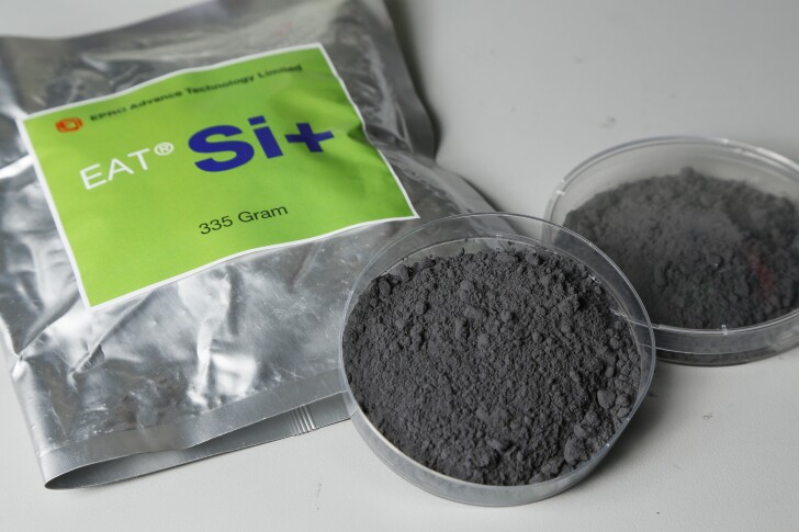A silicon-based powder that generates hydrogen when mixed into water