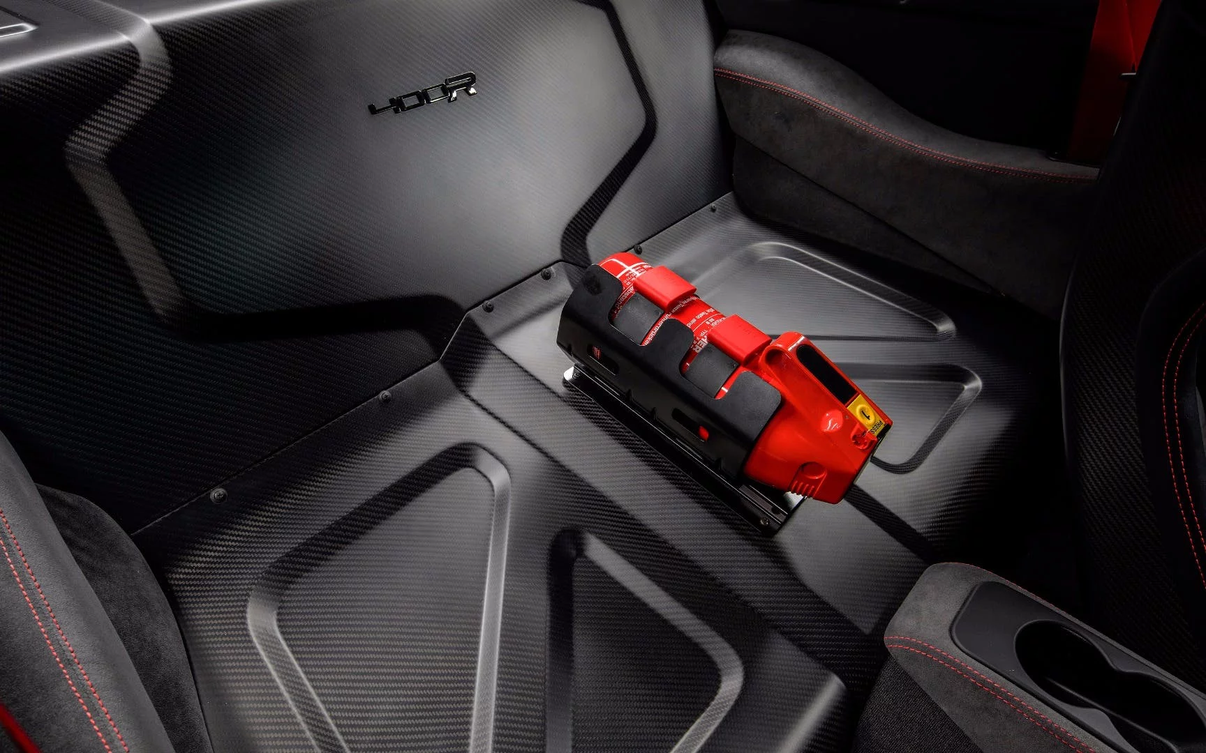 Forget rear seats – the 400R is strictly for two