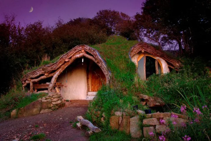 The 'Hobbit home' took three months to complete, and came in at under US$5,000 (GBP3,000) (Photo: Simon Dale)