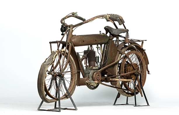 This 1914 Theim Single Cylinder Two-Speed (Lot S61) is estimated to fetch between $65,000 and $75,000