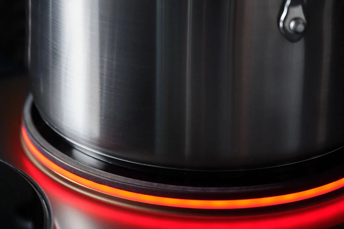 Impulse elements are designed to look like they’re hot when in use (but they’re not)