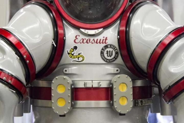 The Exosuit uses a series of rotary joints in order to allow the pilot a high degree of flexibility (Photo: Nuytco Research)