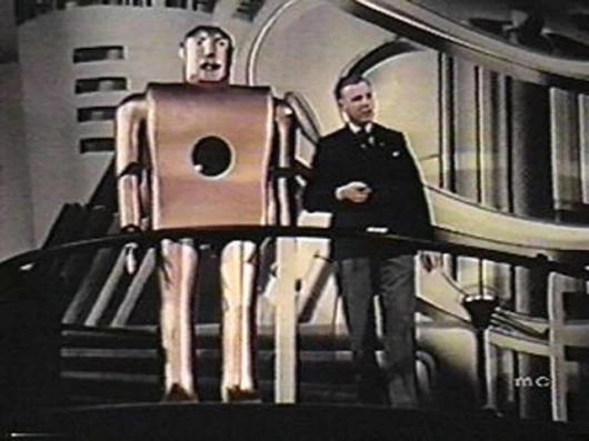 Elektro at the 1939 World FairSource: davidszondy.com