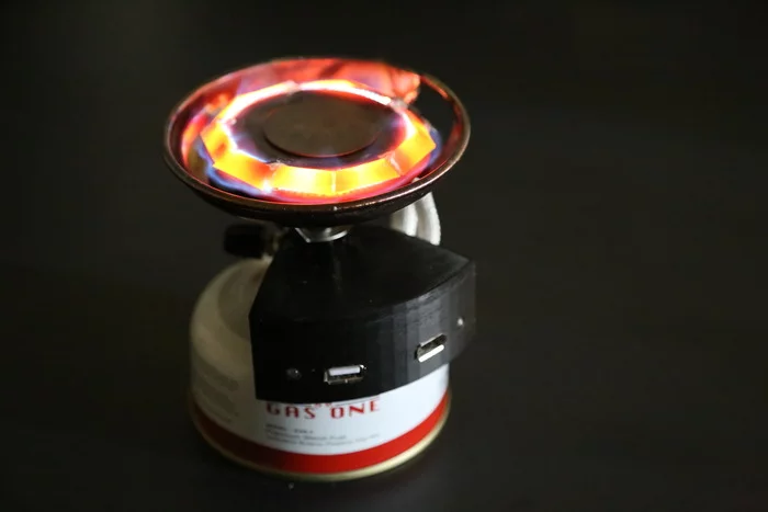 The Halo's fuel cells are activated by the hydrogen in the flames