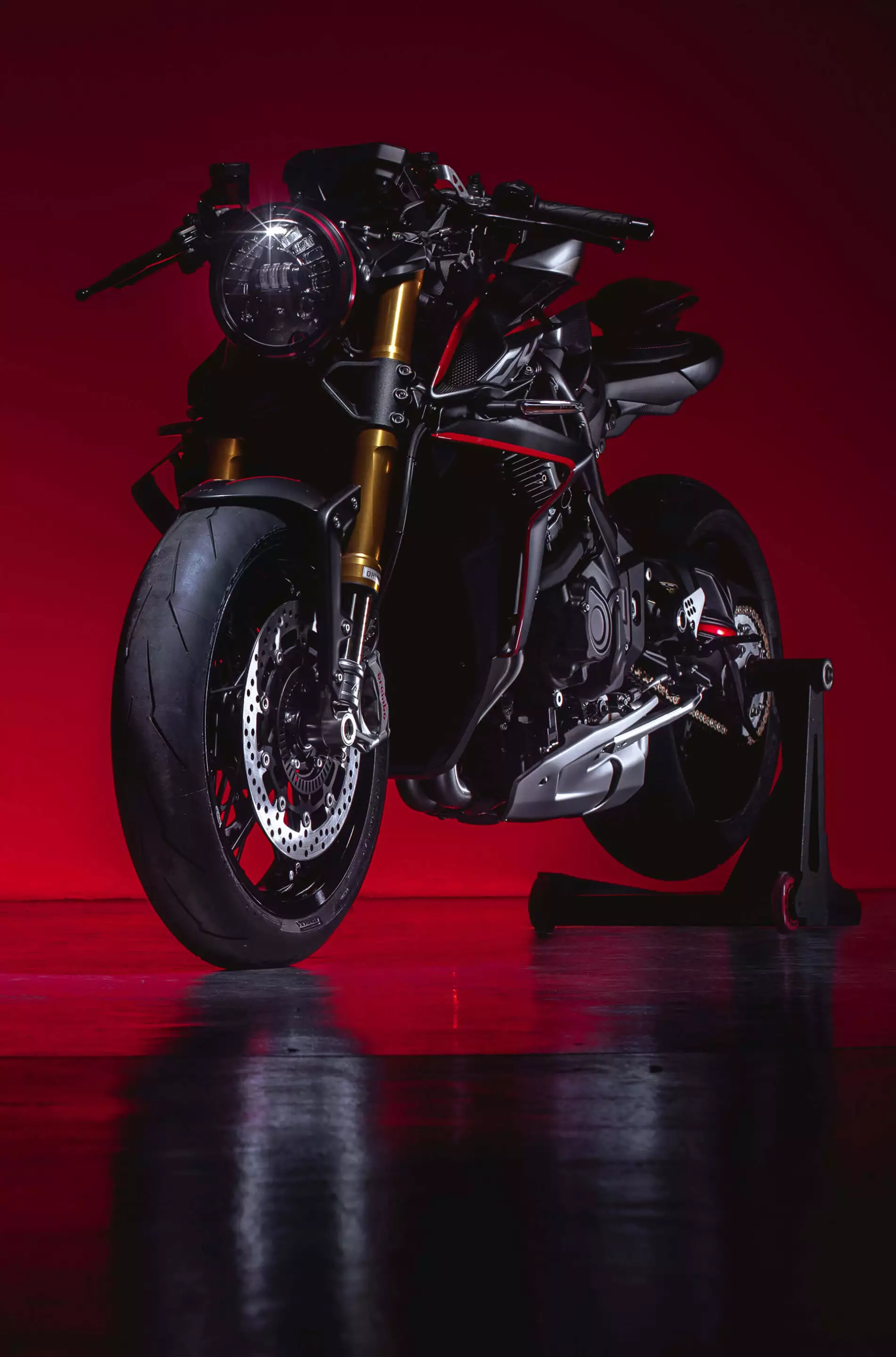 That sure looks like a J.W. Speaker adaptive matrix headlight there