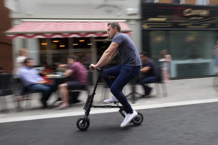 The A-Bike Electric in action – look at those li'l wheels go!