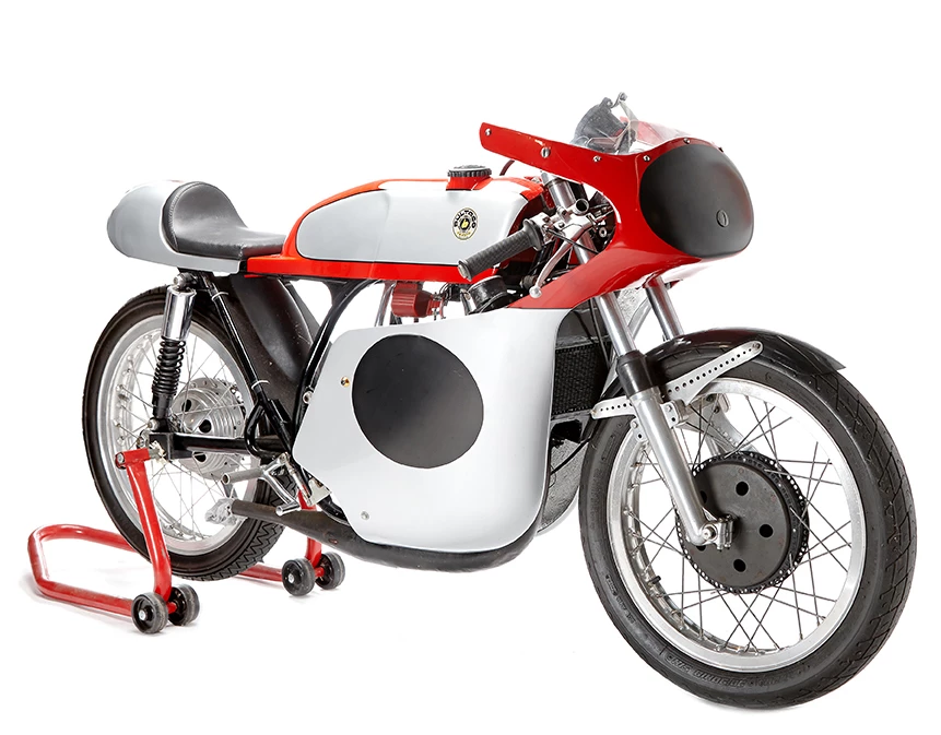 Across 20 races in period, this 1968 Bultaco 125 6 speed works racer finished no lower than eighth and placed third in the 1968 World Championship 125cc class in the hands of New Zealander Ginger Molloy. The bike is sold with Molloy's third place FIM medal. Estimate: NZD$60,000 to $70,000 (US$38,000 to $44,000)