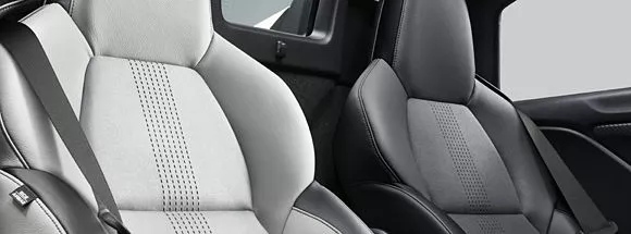 The driving position of the S660 is designed to be similar to that of a go-kart