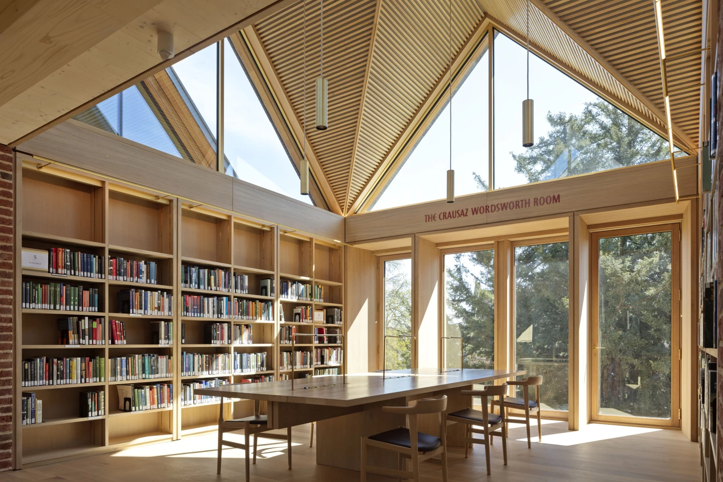 The New Library, Magdalene College was designed by Niall McLaughlin Architects and is located in Cambridge. The project has been built to last an impressive 400 years